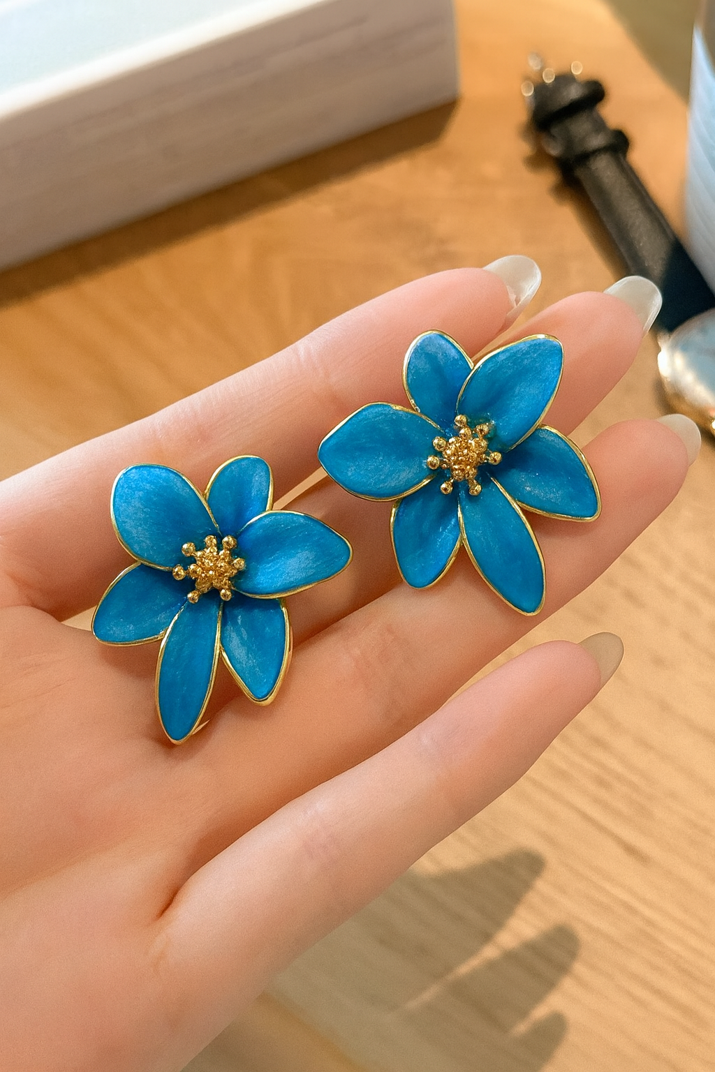 IKEAPK Elegant Pearl Flower Earrings