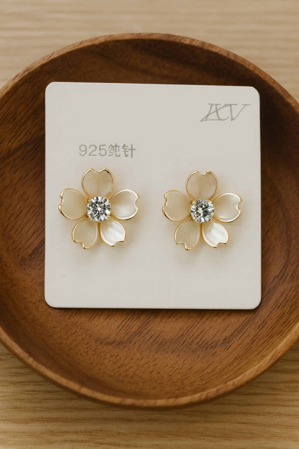 IKEAPK Elegant 5 Petal Flower Stud Earrings