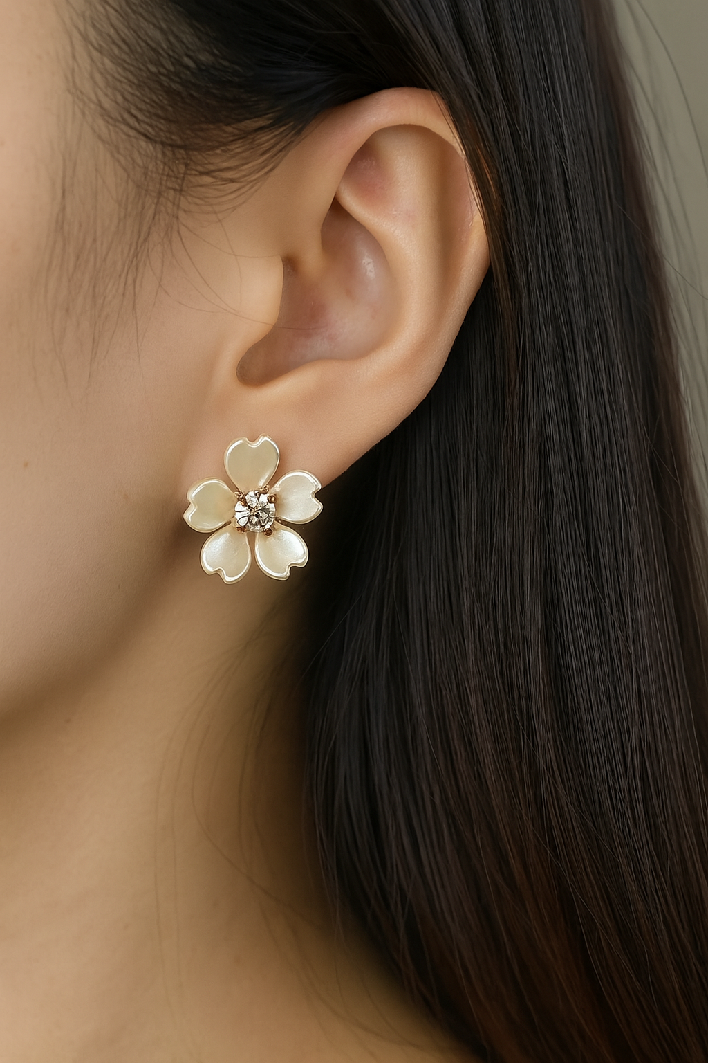 IKEAPK Elegant 5 Petal Flower Stud Earrings