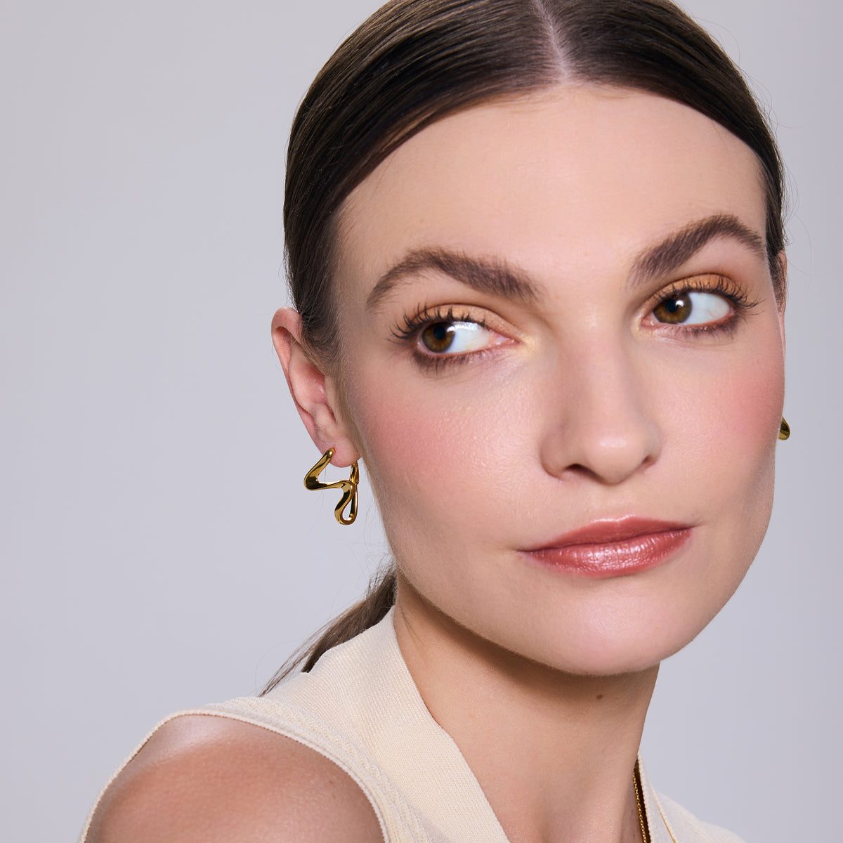 IKEAPK Gold-Plated Wave Hoop Earrings