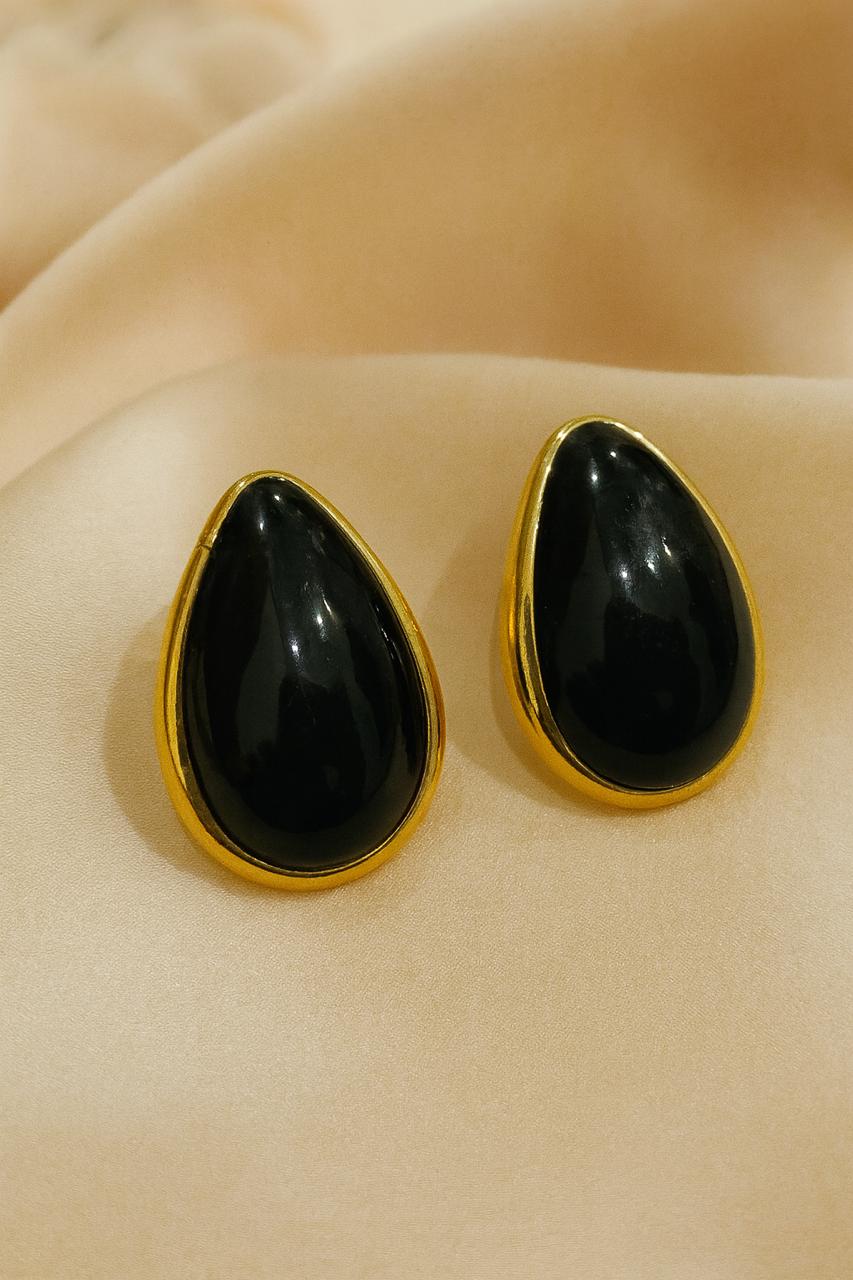 IKEAPK Black Teardrop Stud Earrings