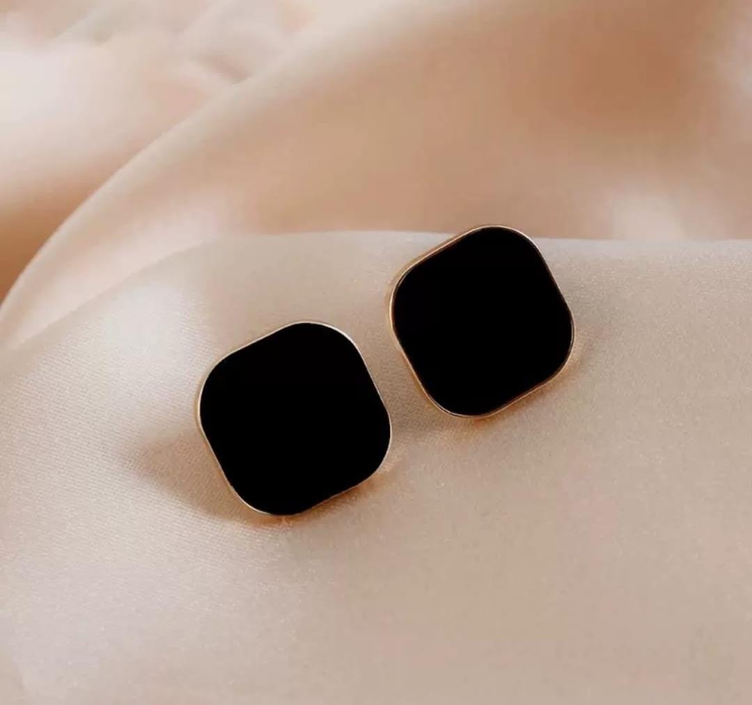 IKEAPK Stud Earrings