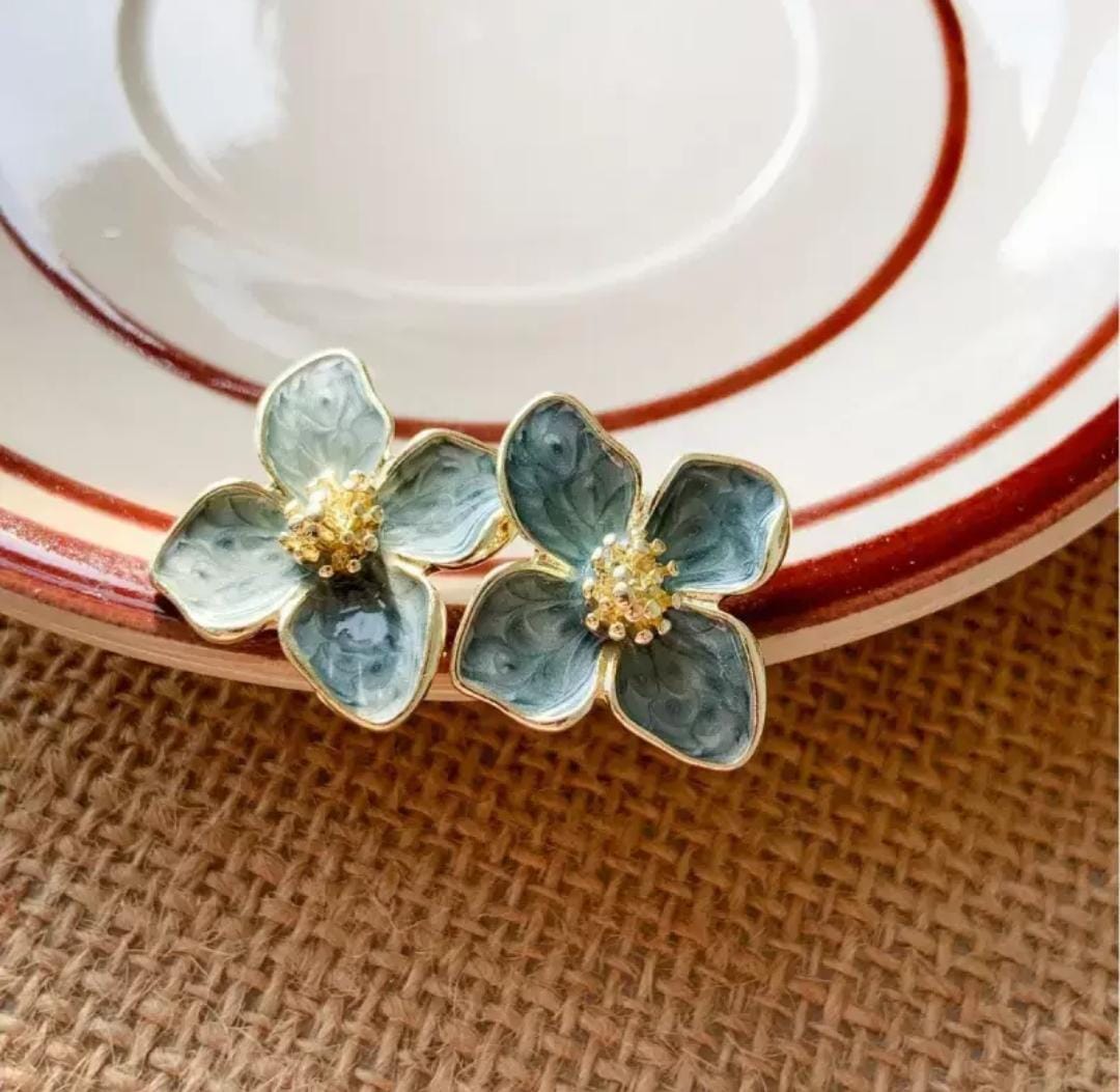 IKEAPK Green Flower Earrings