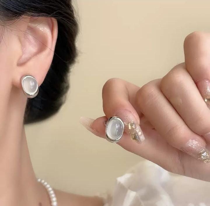 IKEAPK Oval Stone Stud Earrings