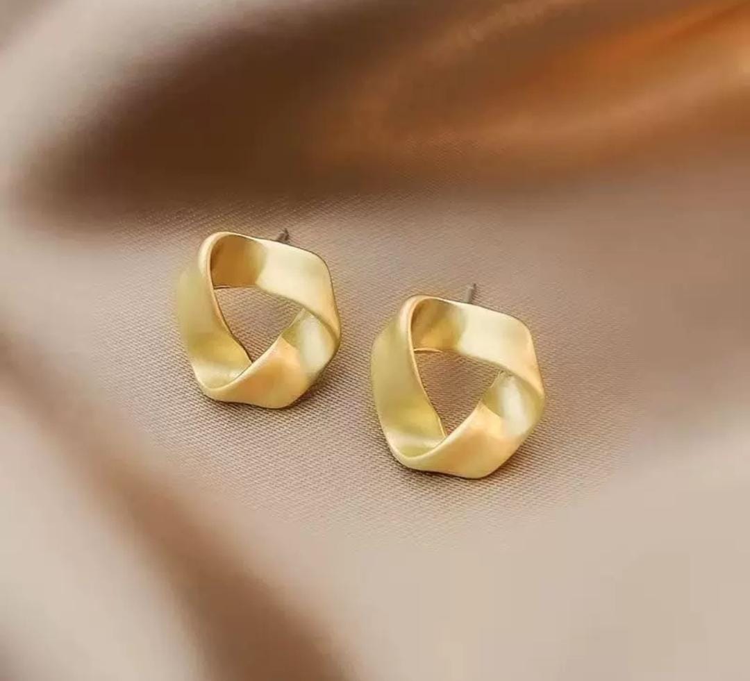 IKEAPK Matte Gold Knot Stud Earrings